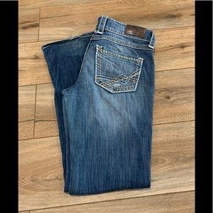 Size 28L BKE jeans